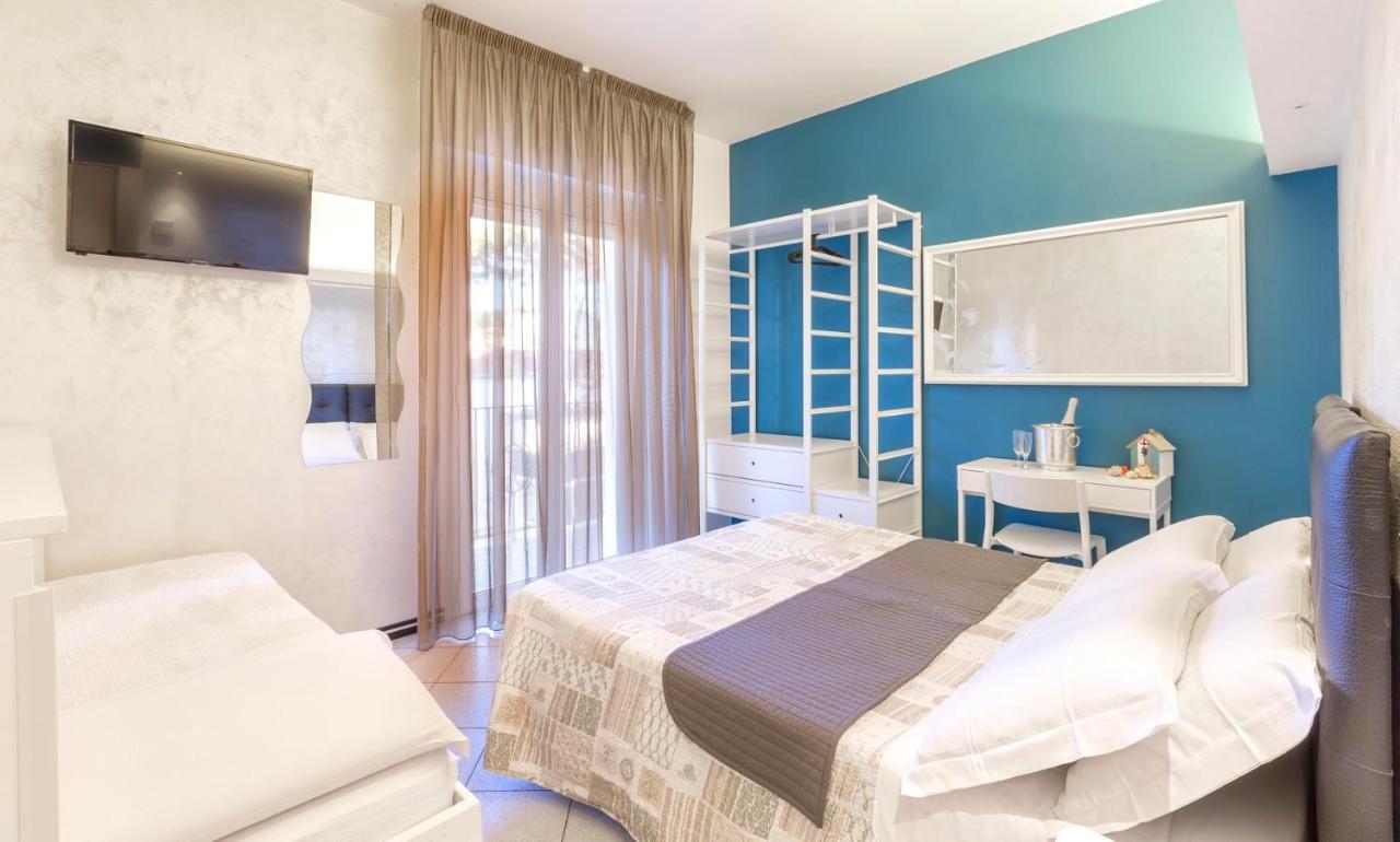Hotel La Nidiola Riccione Eksteriør bilde